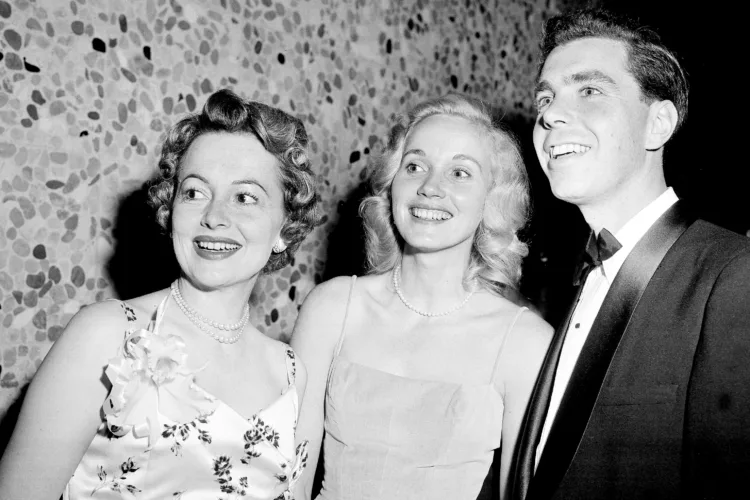 Eva Marie Saint, star of ‘North by Northwest’ and ‘On the Waterfront,’ dies at 102